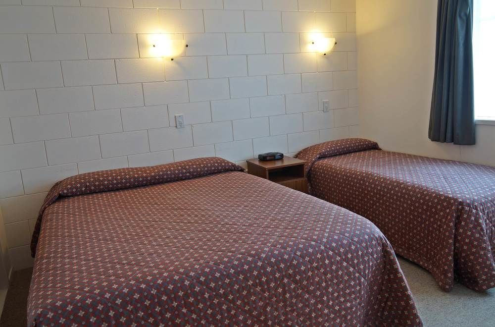 Boundary Court Motor Inn Hamilton Bagian luar foto