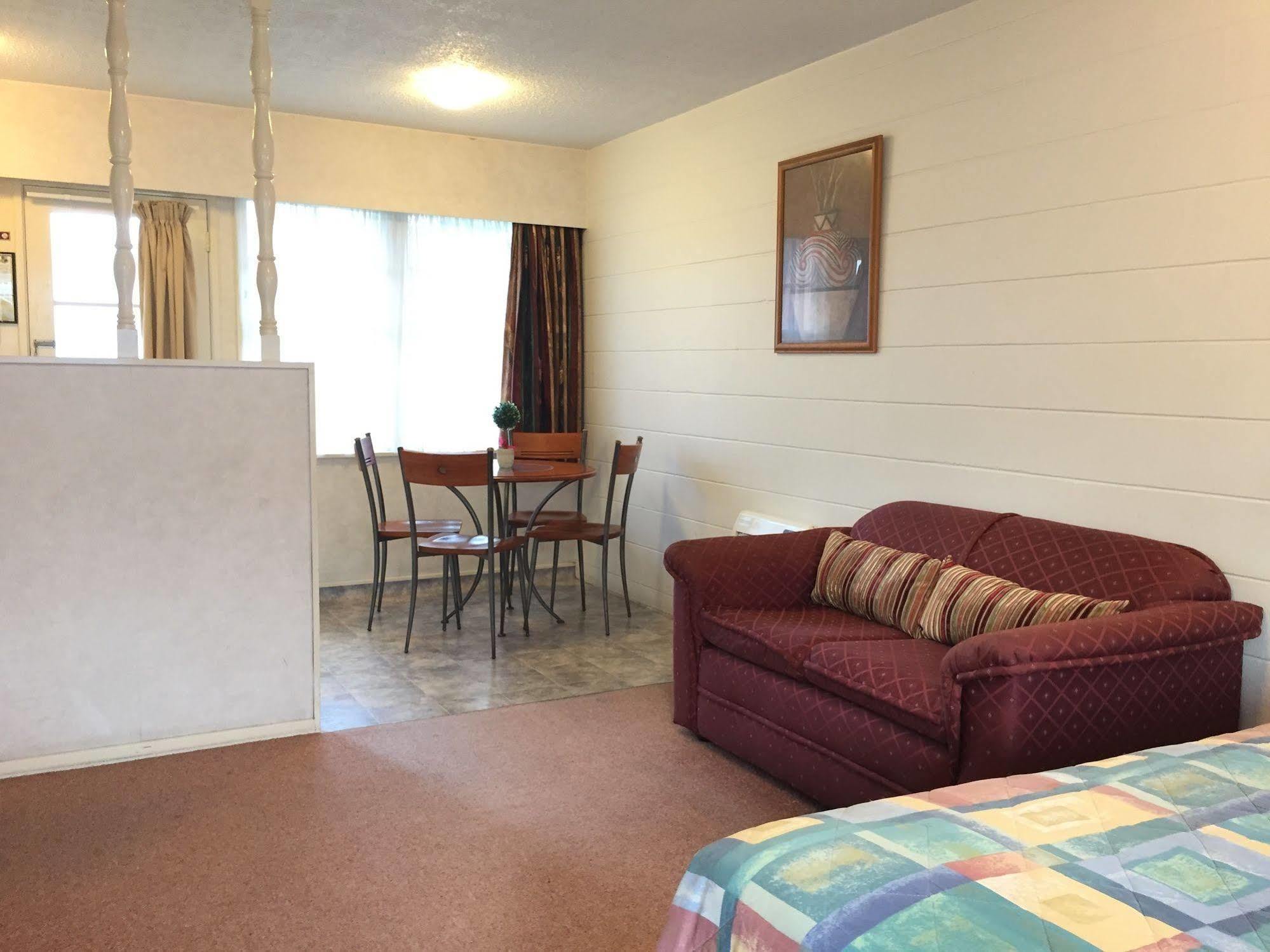 Boundary Court Motor Inn Hamilton Bagian luar foto